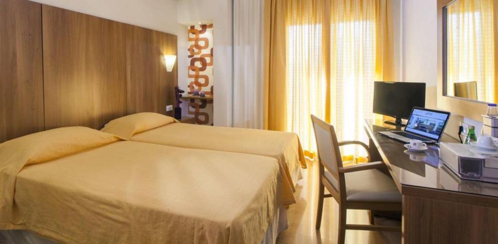 Leto Boutique Hotel אגריניו מראה חיצוני תמונה