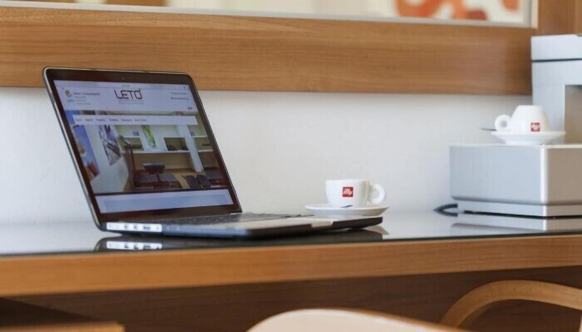 Leto Boutique Hotel אגריניו מראה חיצוני תמונה
